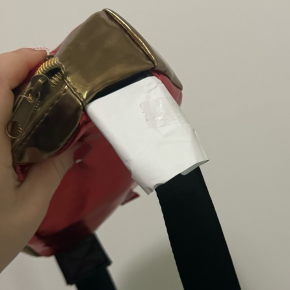 Disney spider man fanny pack iridescent, red new - Picture 5 of 5